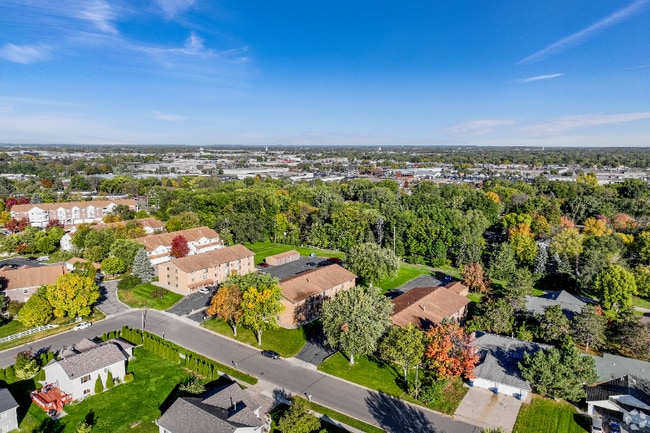 Photo - 2611 Goettens Way Unidad 305