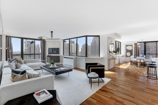 Building Photo - 330 E 75th St Rental