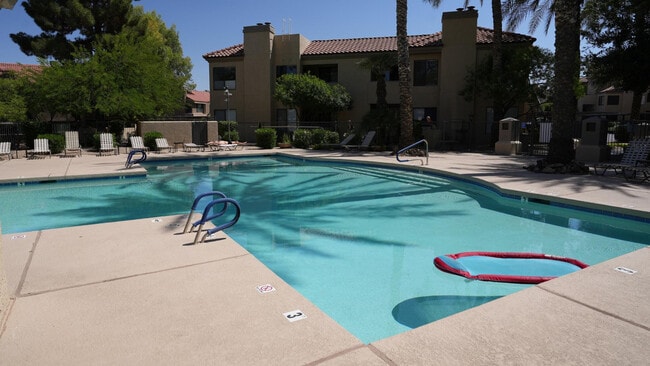 Building Photo - 4925 E Desert Cove Ave Unit 238