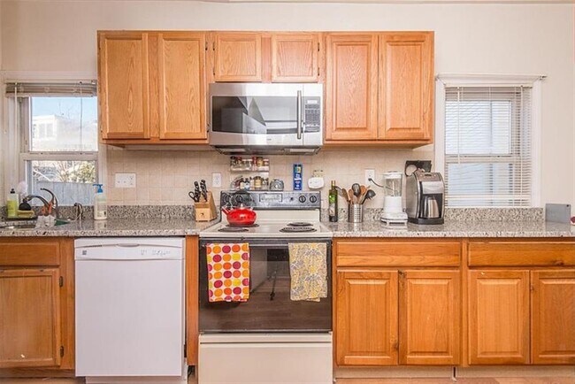 Photo - 1105 Cambridge St Unit 1