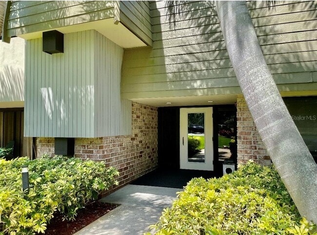 Building Photo - 36750 US Hwy 19 N Rental