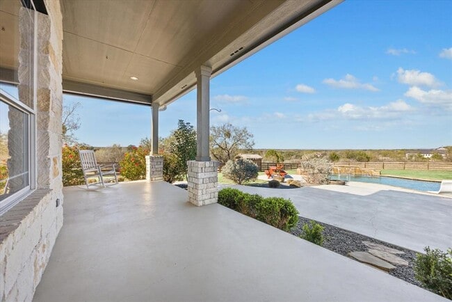 Photo - 100 Cross Trail