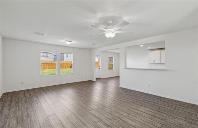 Photo - 2103 Sugar Maple Ln