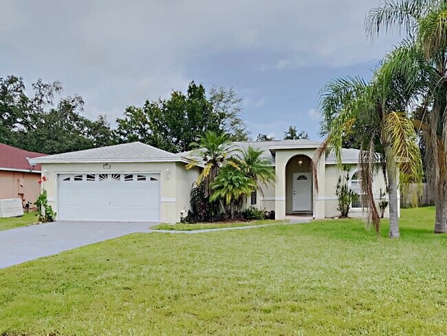 427 Flamingo Ct - 427 Flamingo Ct House