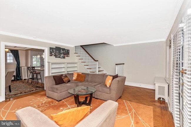 Photo - 163 Stoneway Ln