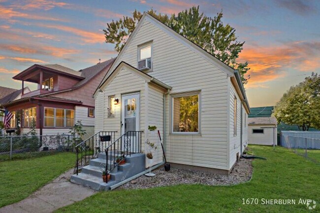 Building Photo - 3 Bed 1 Bath House in St. Paul MN