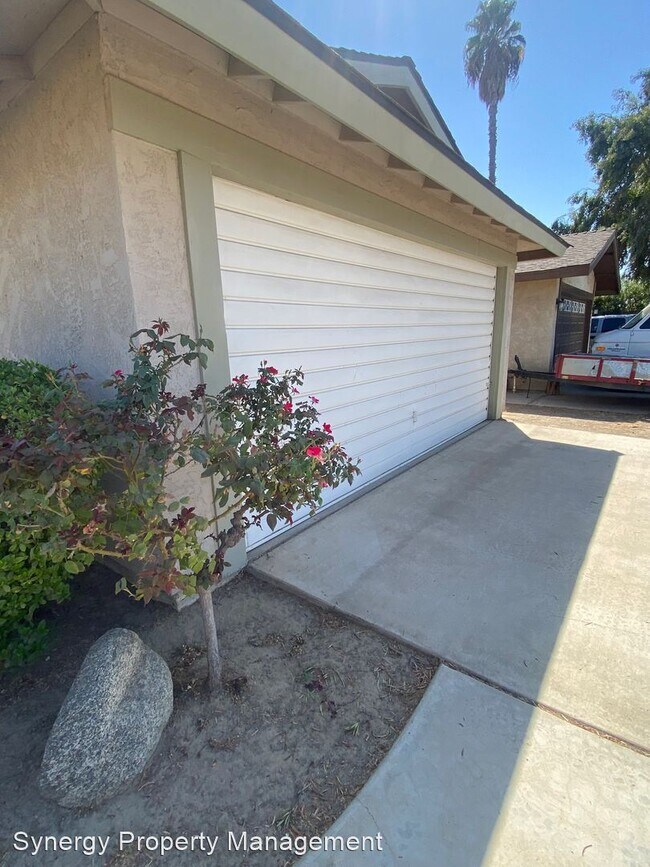 Photo - 3 br, 1 bath House - 3900 Saffron Court