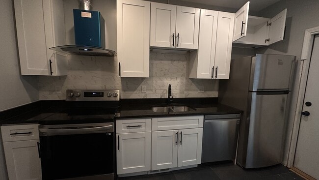 1143 15th Ave SE Unidad 2
