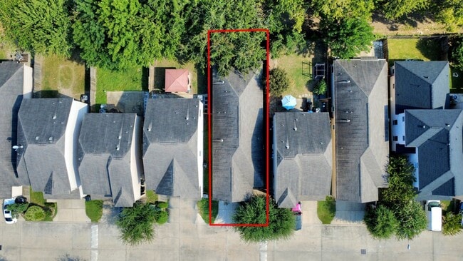 Building Photo - 11106 Panther Ct