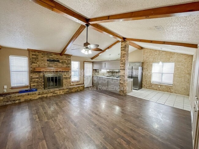 Photo - 2108 77th St