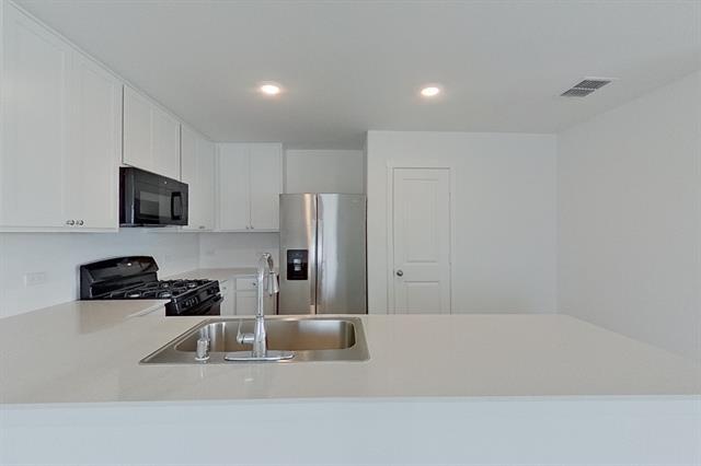 Photo - 1637 Baugh St