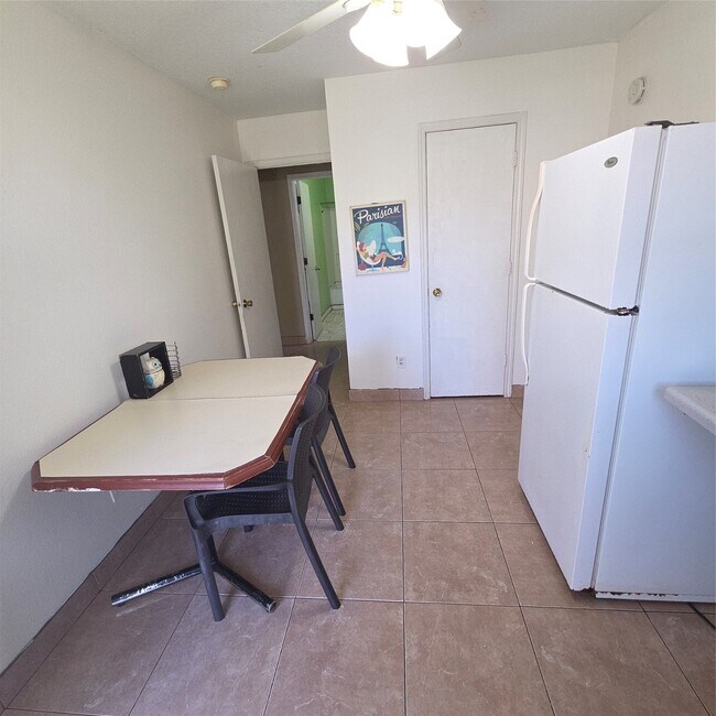 Photo - 10834 Cayman Mist Dr