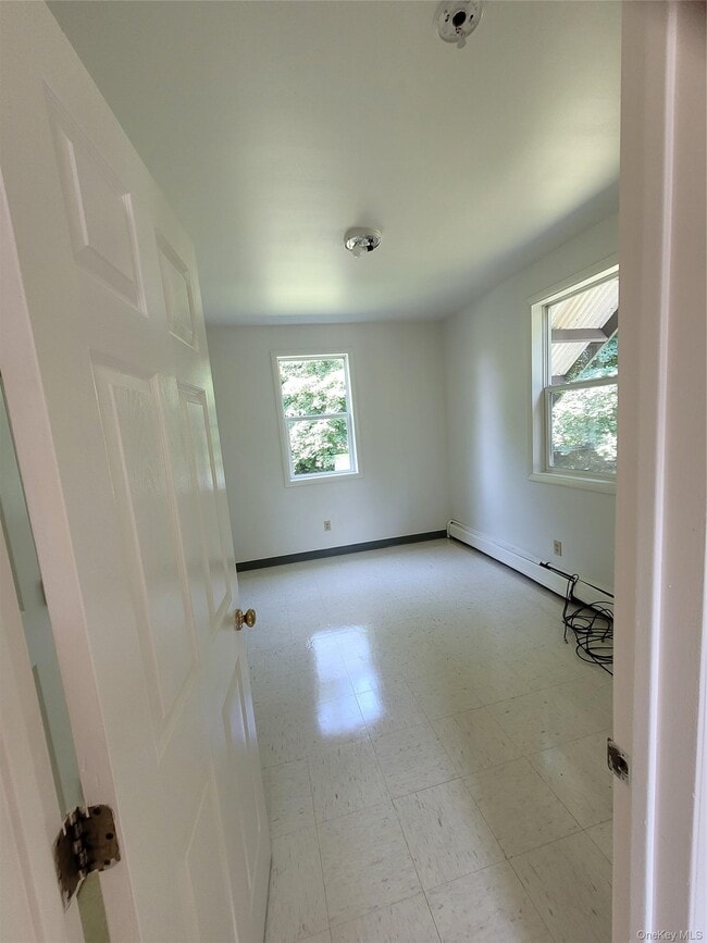 Photo - 11 Fallkill Ave