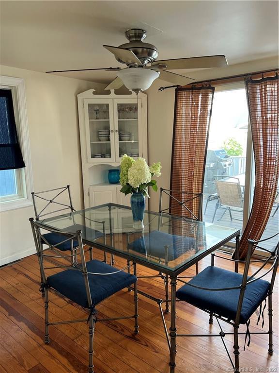 Photo - 48 Lawrence Ave