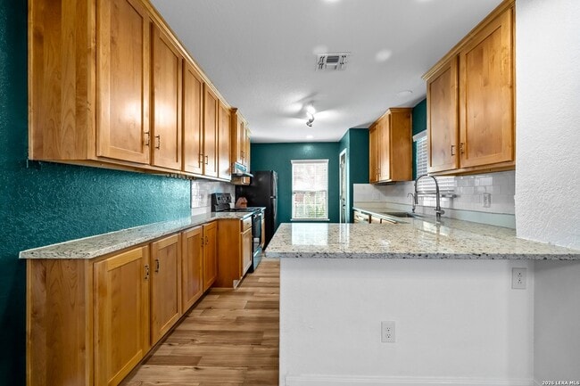 Photo - 7319 Turnbow