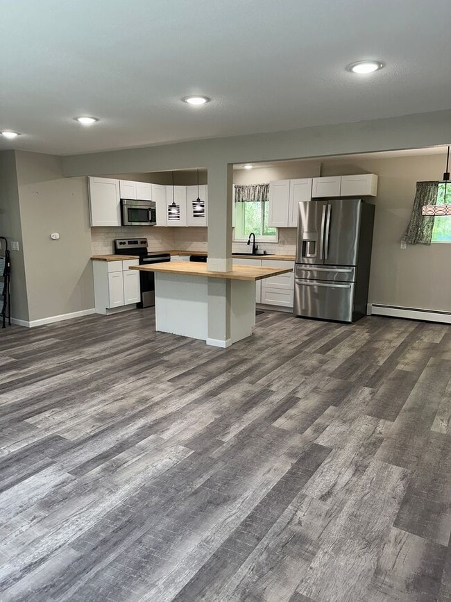 Photo - 14716 W Lake Ridge Dr Unit B