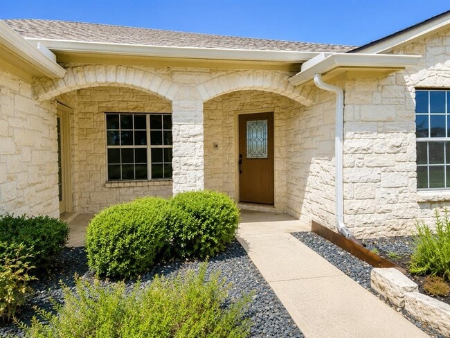 Photo - 3844 Laurel Ridge Dr