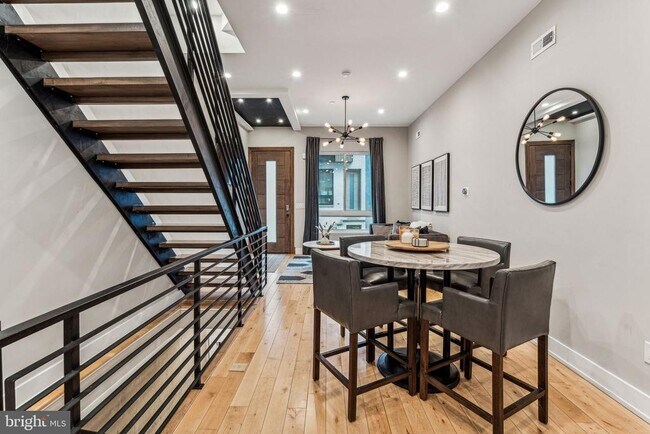 Photo - 1514 S Bambrey St