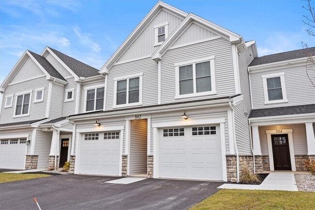 Building Photo - 1155 Marina Pkwy