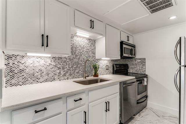 Photo - 2725 Hood St Unidad 110