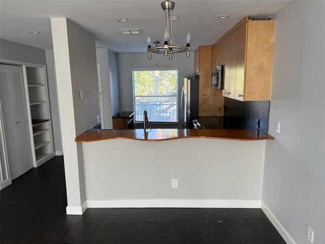 Photo - 2568 Woodgate Blvd Unit 205