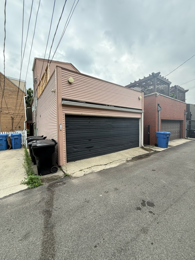 Photo - 2016 W Charleston St Unit 1R