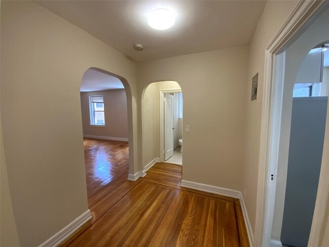 Photo - 1 S Broadway Unit 4M