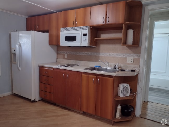 Building Photo - 2231 NE 97th Street Rd Rental