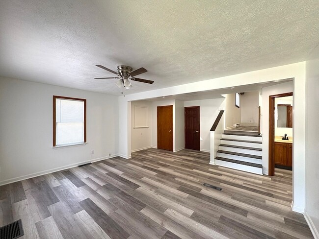 Photo - 1409 Kelly St