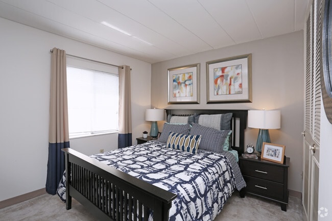 Estándar de 2 dormitorios - Thorn Run Apartments