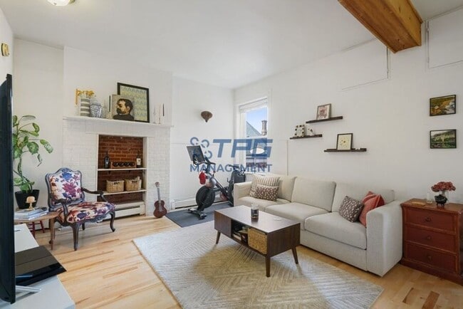 Photo - 234 9th St