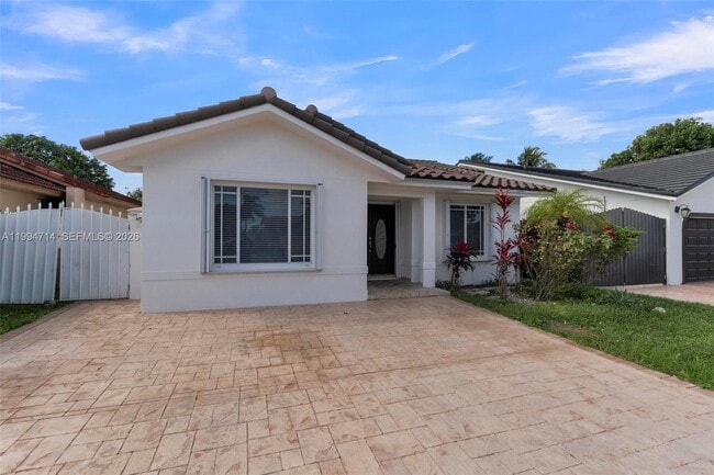 Building Photo - 14480 SW 115th Terrace