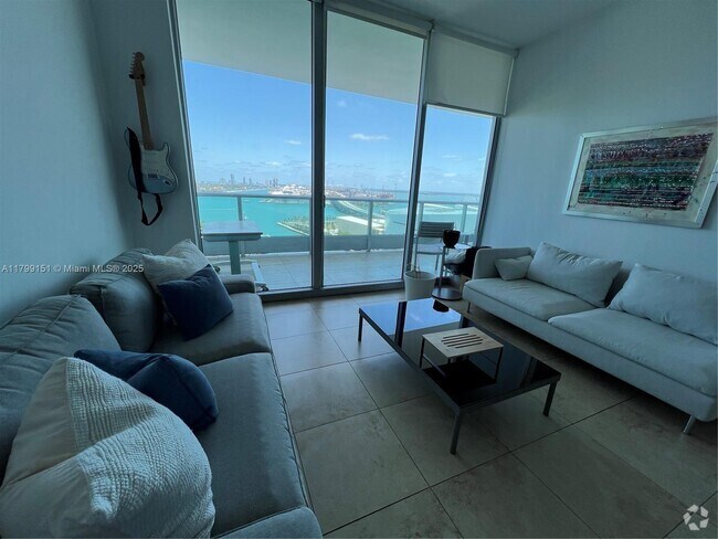 Building Photo - 900 Biscayne Blvd Unit 2304 Rental