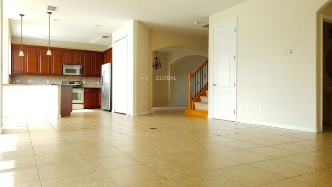 Building Photo - Elegant 4-Bedroom Home in Gated Eagle Creek with Resort-Style Amenities - Pet Policy: No Pets All...