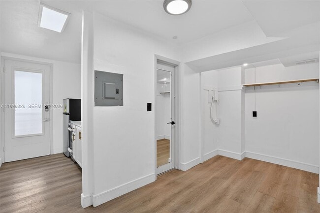 Photo - 10240 Collins Ave Unidad 206