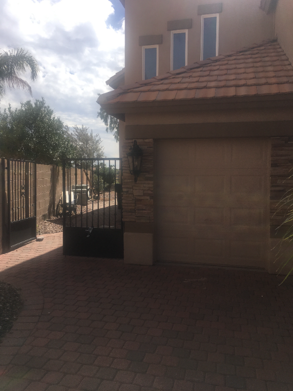 Photo - 2045 W Riverside St House