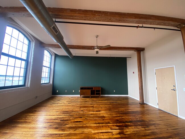 Photo - 28 Bayley St Unidad 403