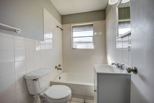 Photo - SF-066-601 &amp; 603 South 16th Street Duplex Unit 603 South 16th Street