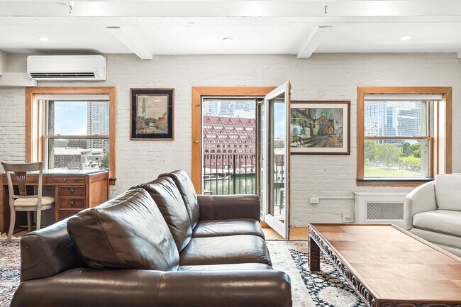 51 Commercial Wharf W Unidad 5