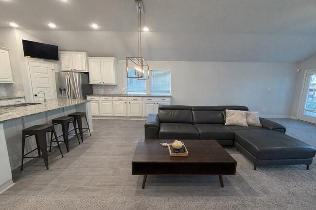 Photo - 12807 Spiegel St