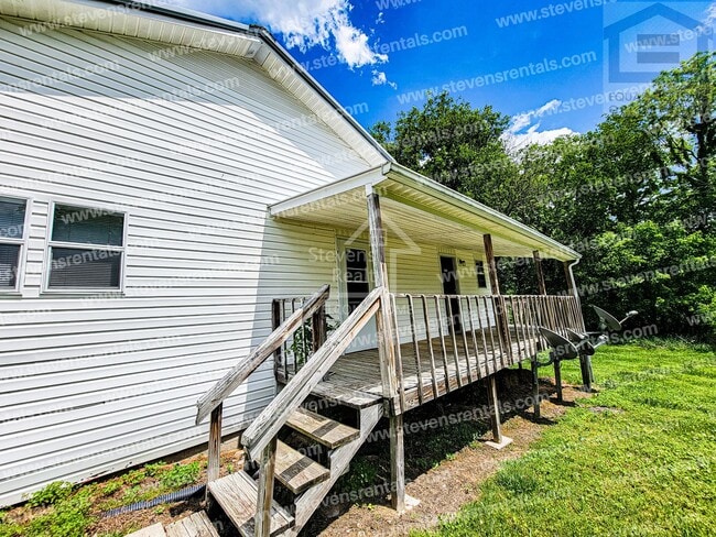 Photo - 111 Cassetty Ln