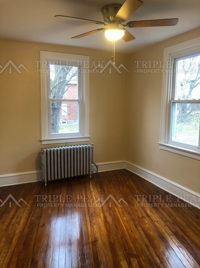 Photo - 74 Bartram Ave Unit 2