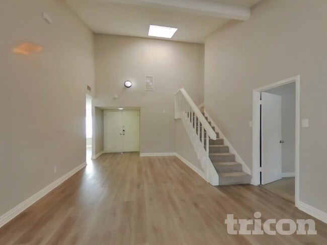 Photo - 6342 Briar Terrace Dr