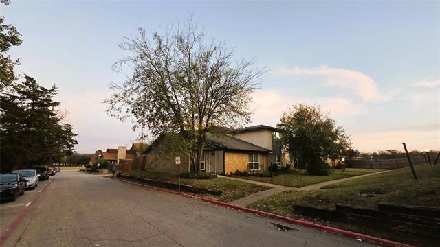 Photo - 1402 S Carrier Pkwy