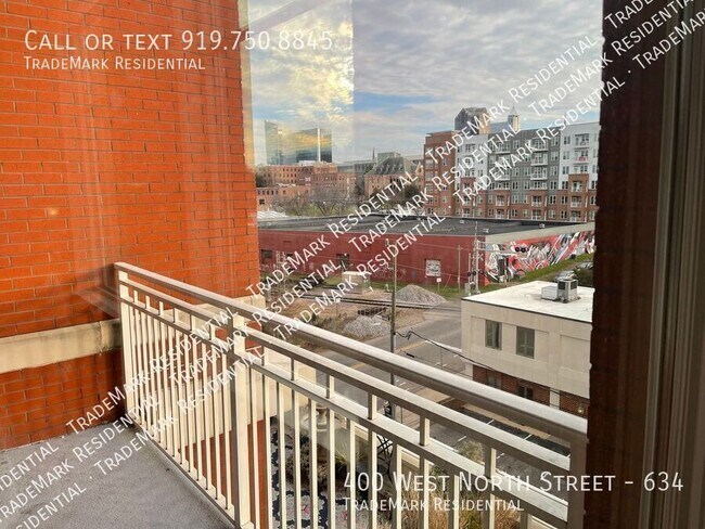 400 W North St Unit 634