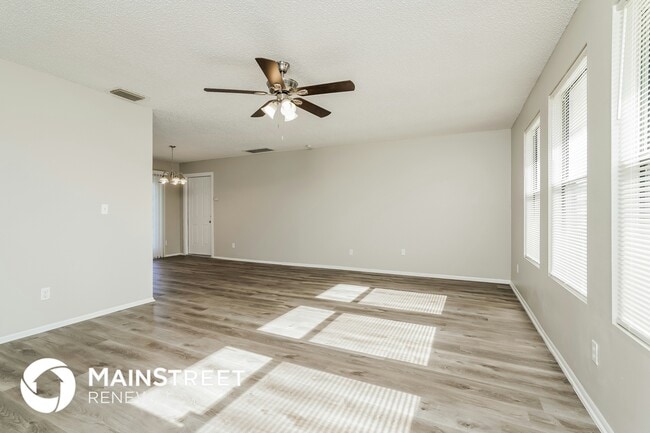 Photo - 2504 NE 23rd Pl