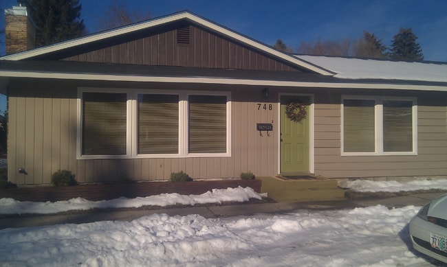 Photo - 748 S 7th St House