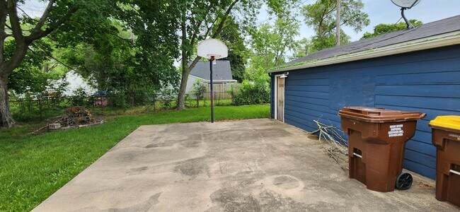 Photo - 532 Anna Ave