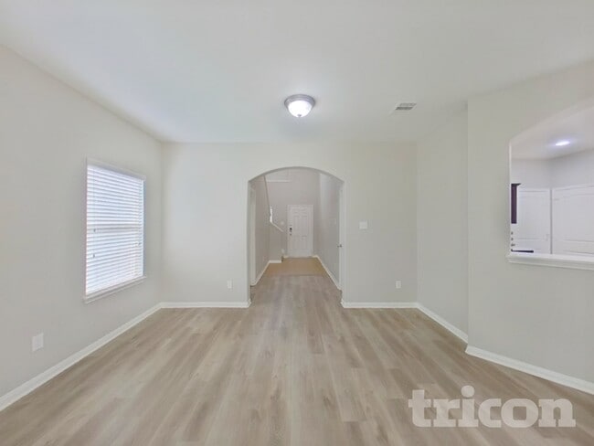 Photo - 5516 S Buffalo Cir