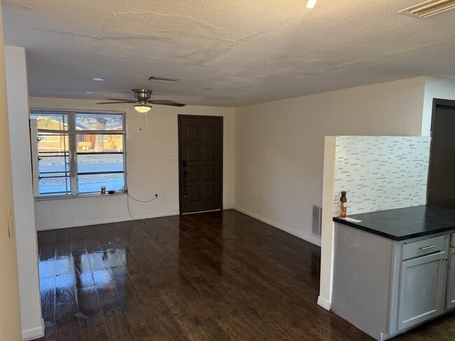 Photo - 7634 Rosewood Dr